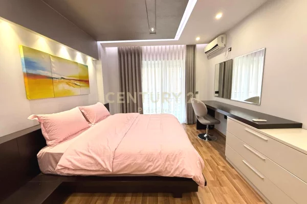 Shtepi me qera Apartament ne Tirane, 2+1, Mobilimi E mobiluar, Pagesa 1,500  Euro.