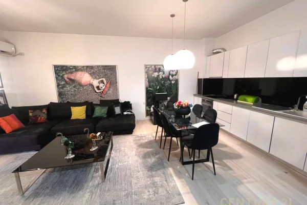 House for Sale 2+1 in Tirana - 230,000 Euro