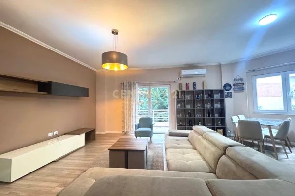 Shtepi me qera 2+1 ne Tirane - 850 Euro