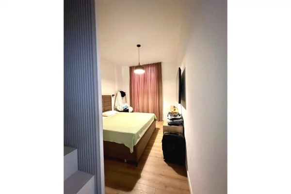 Shtepi ne shitje Apartament ne Vlore, 1+1, Mobilimi E mobiluar, Pagesa 530,000  Euro.