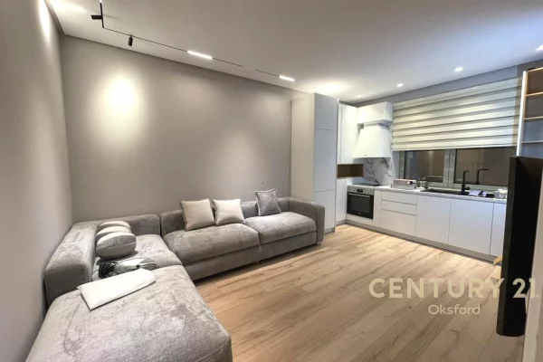 Shtepi ne shitje 2+1 ne Tirane - 240,000 Euro