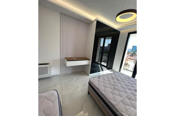 Shtepi ne shitje Apartament ne Tirane, 2+1, Mobilimi E mobiluar, Pagesa 470,000  Euro.