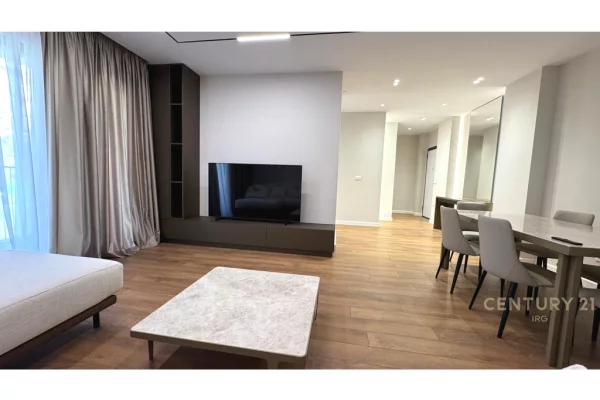 Shtepi me qera 2+1 ne Tirane - 1,500 Euro