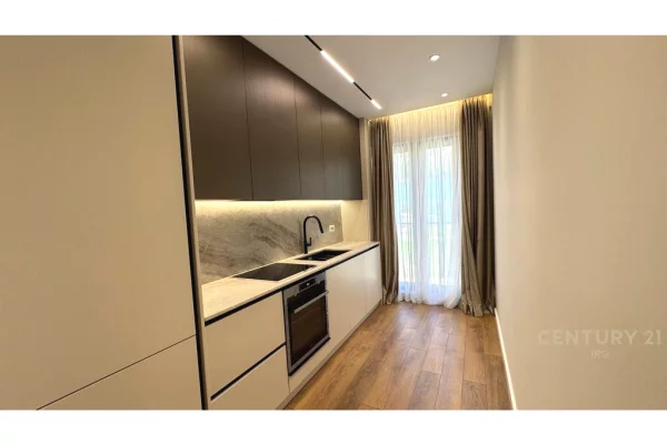 Shtepi me qera 2+1 ne Tirane - 1,500 Euro