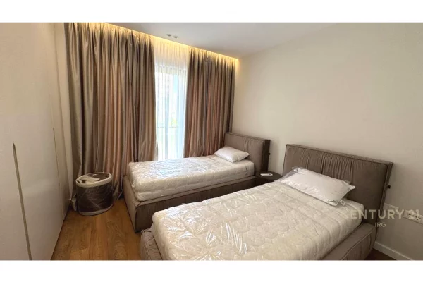 Shtepi me qera Duplex(shtepi me 2 kate) ne Tirane, 2+1, Mobilimi E mobiluar, Pagesa 1,500  Euro.