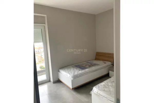 Shtepi me qera Apartament ne Tirane, 2+1, Mobilimi E mobiluar, Pagesa 700  Euro.