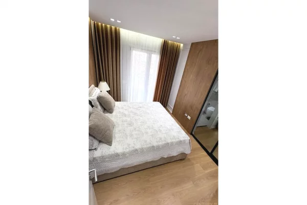 Shtepi me qera Apartament ne Tirane, 2+1, Mobilimi E mobiluar, Pagesa 900  Euro.