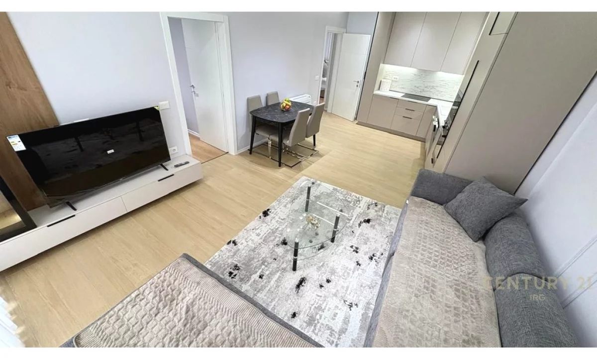 Shtepi me qera Apartament ne Tirane, 2+1, Mobilimi E mobiluar, Pagesa 900  Euro.