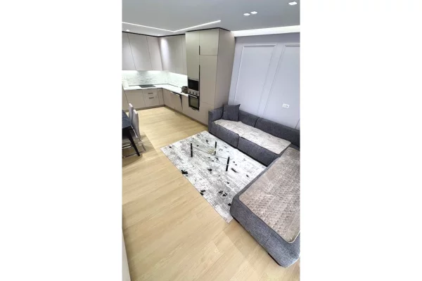 Shtepi me qera Apartament ne Tirane, 2+1, Mobilimi E mobiluar, Pagesa 900  Euro.