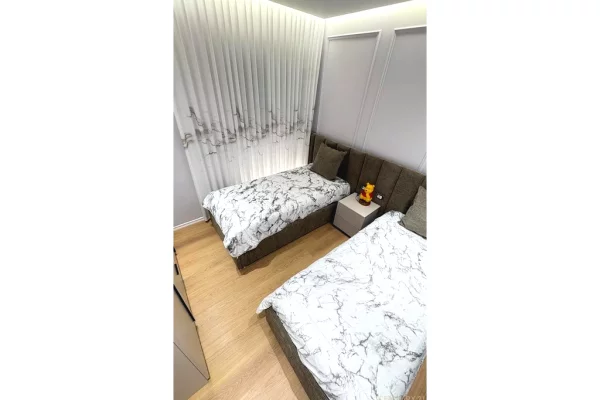Shtepi me qera Apartament ne Tirane, 2+1, Mobilimi E mobiluar, Pagesa 900  Euro.