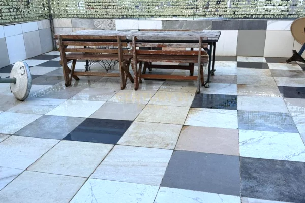 Shtepi ne shitje Apartament ne Tirane, 2+1, Mobilimi E mobiluar, Pagesa 220,000  Euro.