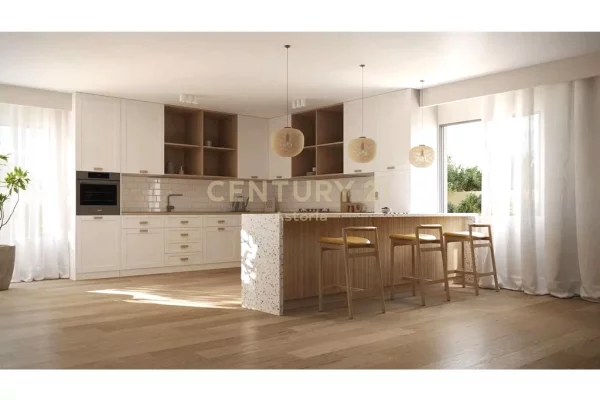 Luxury villas for sale in Durres 4+1, Emty