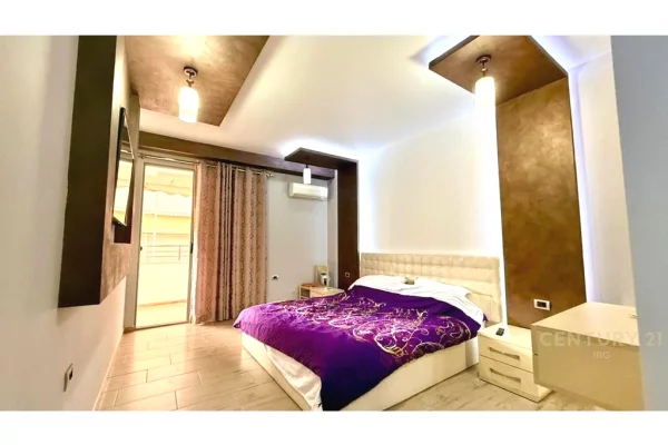 Shtepi ne shitje Apartament ne Tirane, 4+1, Mobilimi E mobiluar, Pagesa 750,000  Euro.