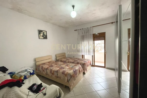 Shtepi ne shitje Shtepi Private ne Tirane, 6+1, Mobilimi E mobiluar, Pagesa 250,000  Euro.