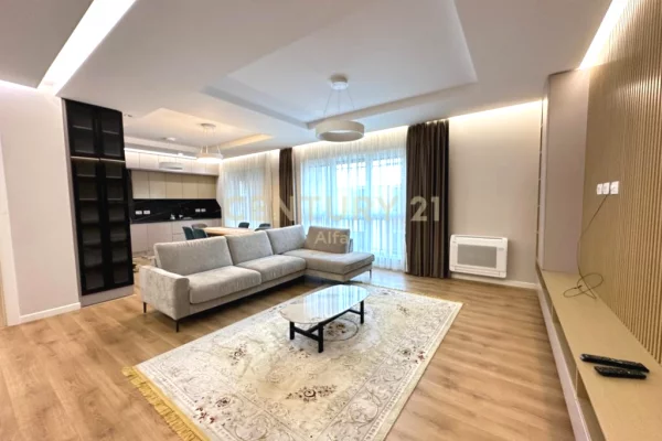 Shtepi me qera Apartament ne Tirane, 3+1, Mobilimi E mobiluar, Pagesa 1,800  Euro.