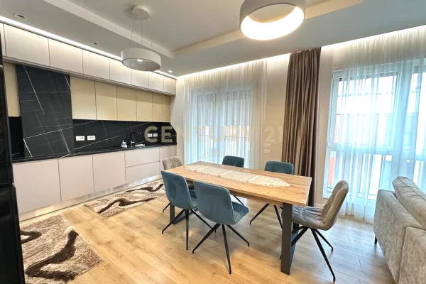 Shtepi me qera Apartament ne Tirane, 3+1, Mobilimi E mobiluar, Pagesa 1,800  Euro.