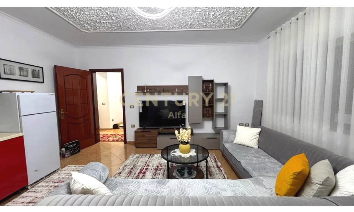 Shtepi me qera Apartament ne Tirane, 2+1, Mobilimi E mobiluar, Pagesa 650  Euro.