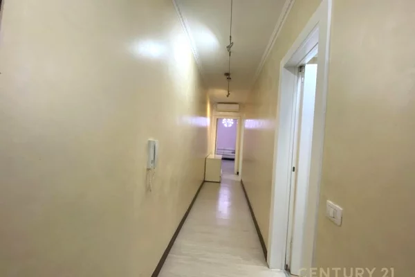 Shtepi me qera Apartament ne Tirane, 1+1, Mobilimi E mobiluar, Pagesa 550  Euro.