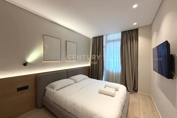 Shtepi ne shitje Apartament ne Tirane, 3+1, Mobilimi E mobiluar, Pagesa 400,000  Euro.