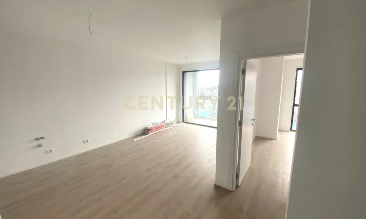 Apartment for rent in Tirana 1+1, Emty