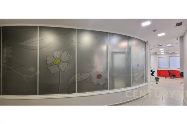 Ambient biznesi me qera 3+1 ne Tirane - 18,000 Euro