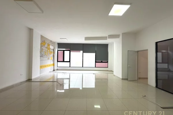 Ambient biznesi me qera 3+1 ne Tirane - 2,400 Euro
