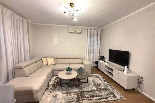 Shtepi me qera 1+1 ne Tirane - 800 Euro