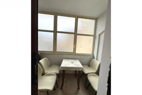 Shtepi me qera Apartament ne Tirane, 1+1, Mobilimi E mobiluar, Pagesa 800  Euro.