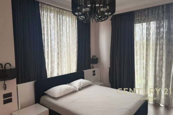 Apartment for rent in Tirana 4+1, Furnished