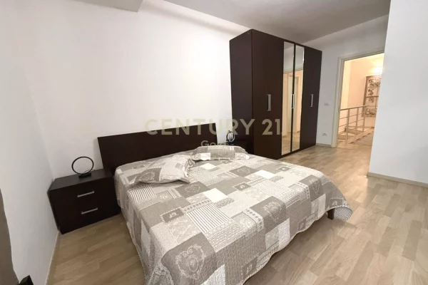 Apartment for rent in Tirana 2+1, In Part