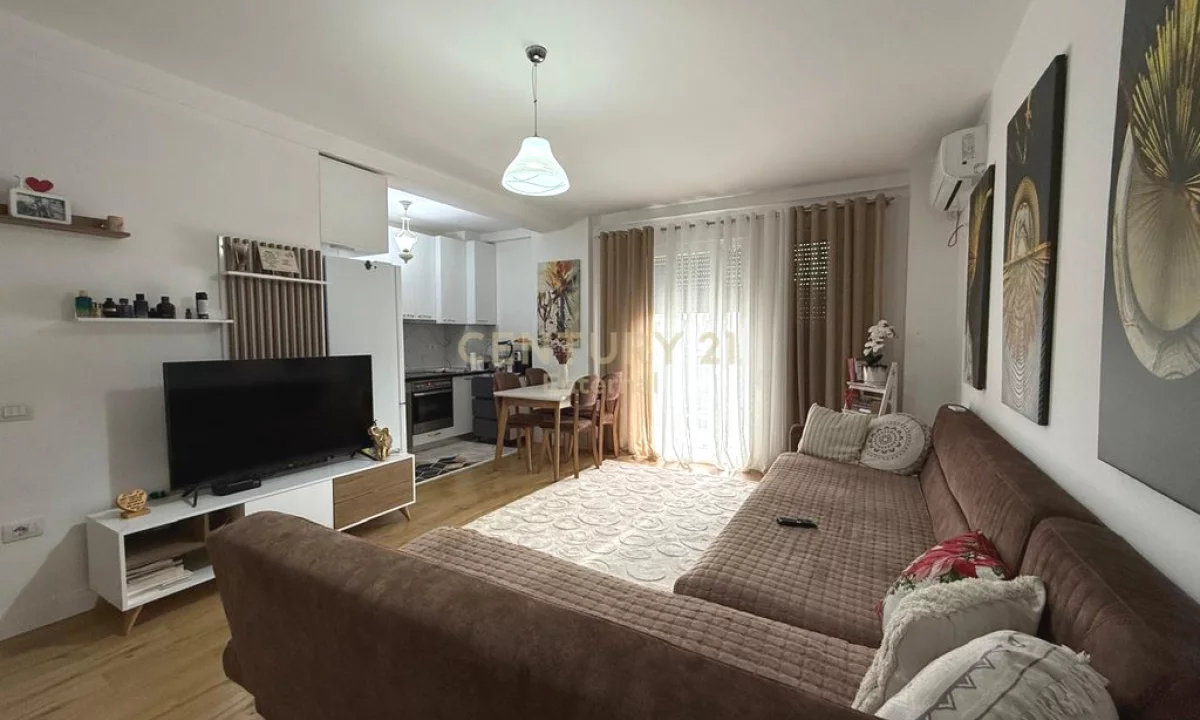 Apartment for rent in Tirana 2+1, Furnished