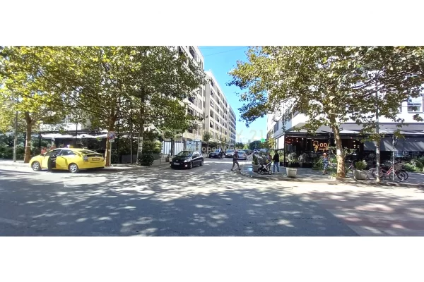 Truall ose Toke  ne Tirane - 155,000 Euro