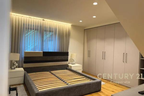 Luxury villas for rent in Tirana 6+1, Furnished