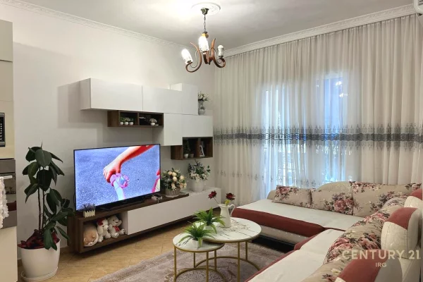 Apartment for sale in Tirana 1+1, Furnished