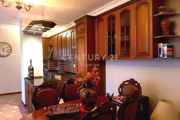 Apartment for sale in Tirana 2+1, Furnished