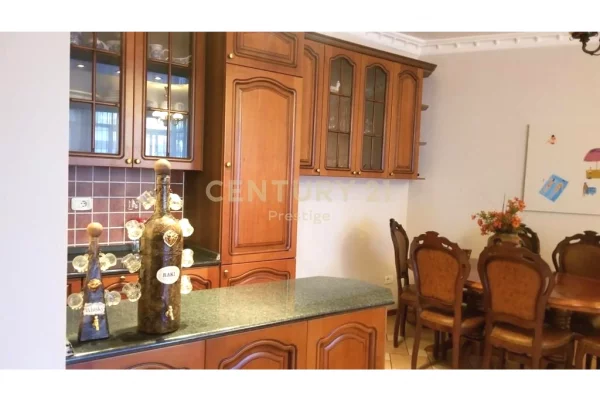 Apartment for sale in Tirana 2+1, Furnished
