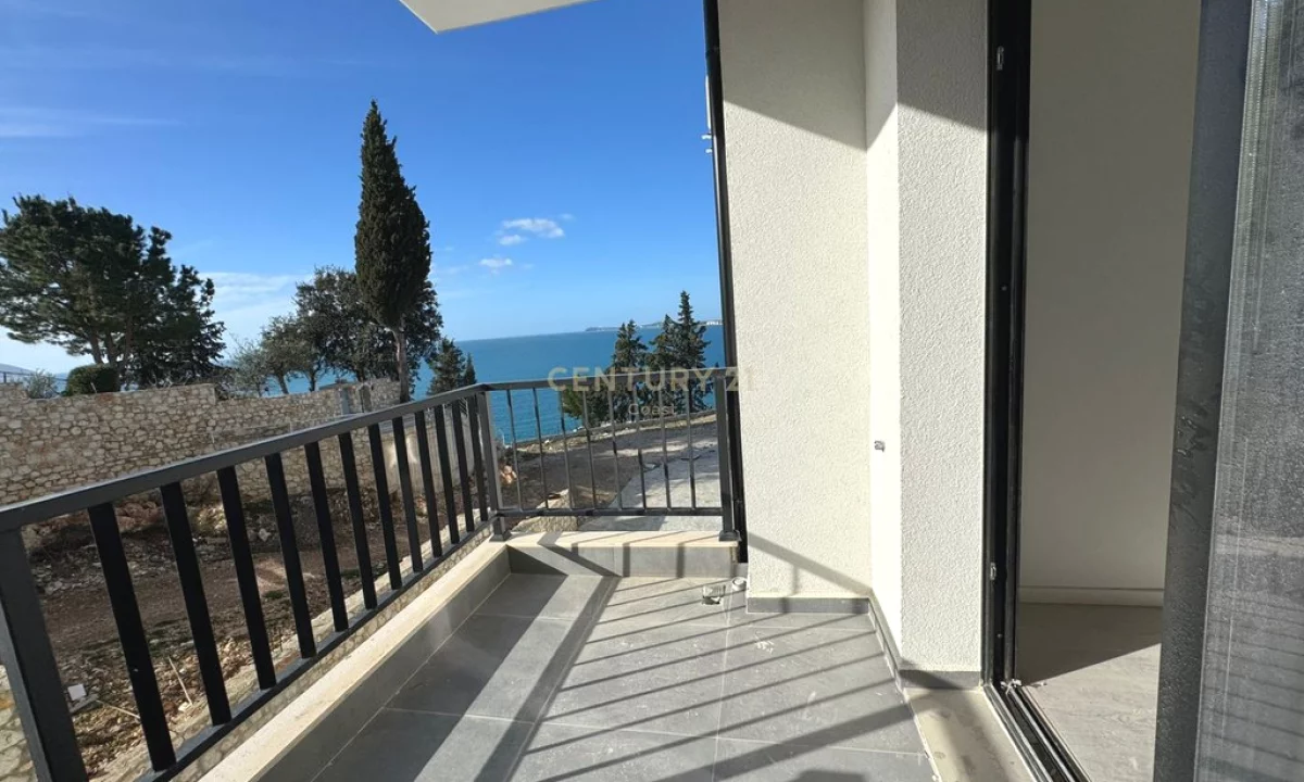 Shtepi ne shitje Apartament ne Vlore, 1+1, Mobilimi Bosh, pa mobiluar, Pagesa 191,200  Euro.