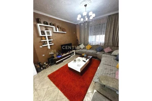 Shtepi ne shitje 3+1 ne Tirane - 170,000 Euro