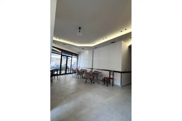 Ambient biznesi ne shitje 2+1 ne Tirane - 140,000 Euro