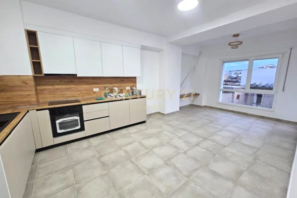 XHAMLLIKU, APARTAMENT 2+1+2+PARKIM PER QIRA