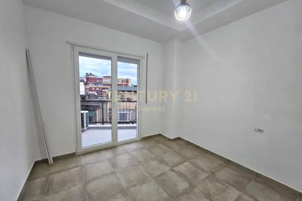 Apartment for rent in Tirana 2+1, In Part