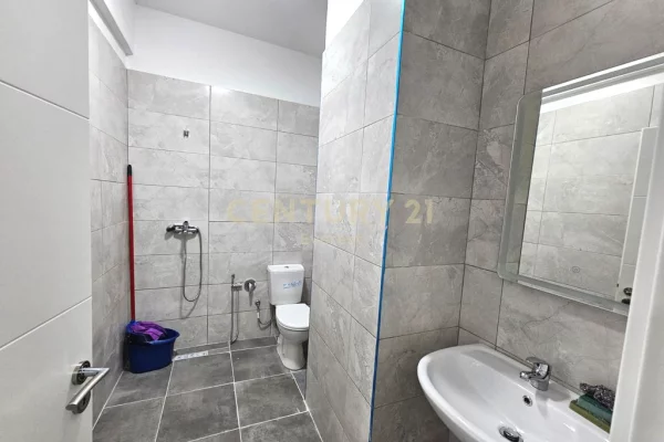 Apartment for rent in Tirana 2+1, In Part