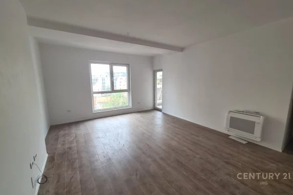 Apartment for rent in Tirana 1+1, Emty
