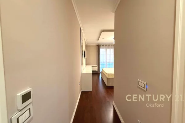 Shtepi me qera Apartament ne Tirane, 2+1, Mobilimi E mobiluar, Pagesa 1,400  Euro.