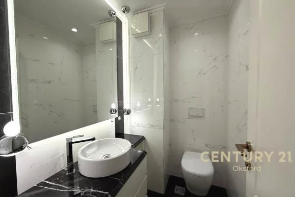 Shtepi me qera Apartament ne Tirane, 2+1, Mobilimi E mobiluar, Pagesa 1,400  Euro.