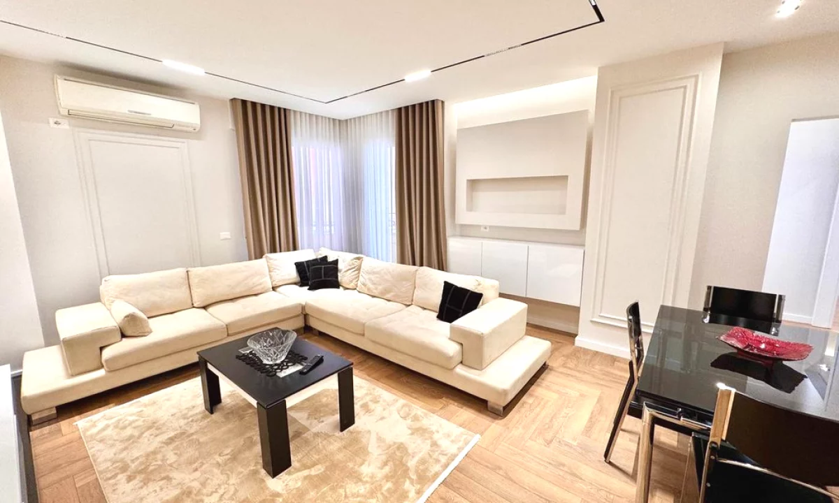 Shtepi me qera Apartament ne Tirane, 2+1, Mobilimi E mobiluar, Pagesa 1,150  Euro.