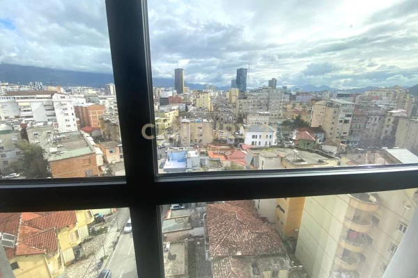 Shtepi me qera Apartament ne Tirane, 2+1, Mobilimi E mobiluar, Pagesa 1,500  Euro.