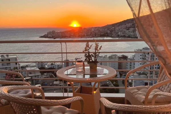 Shtepi ne shitje Apartament ne Sarande, 2+1, Mobilimi E mobiluar, Pagesa 220,000  Euro.