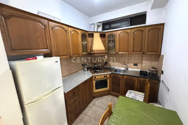 House for Rent 3+1 in Tirana - 700 Euro