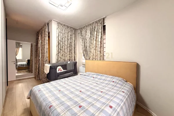 Shtepi ne shitje Apartament ne Tirane, 2+1, Mobilimi E mobiluar, Pagesa 230,000  Euro.